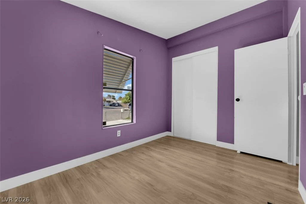 2878 Green Tree, Las Vegas, NV 89142