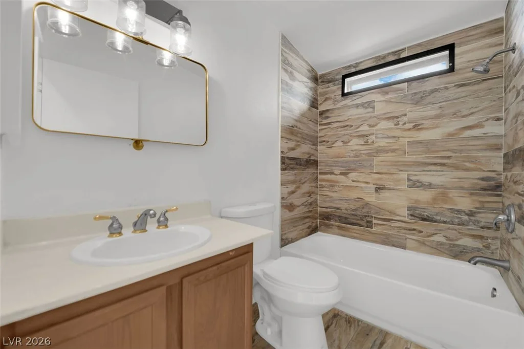 2878 Green Tree, Las Vegas, NV 89142
