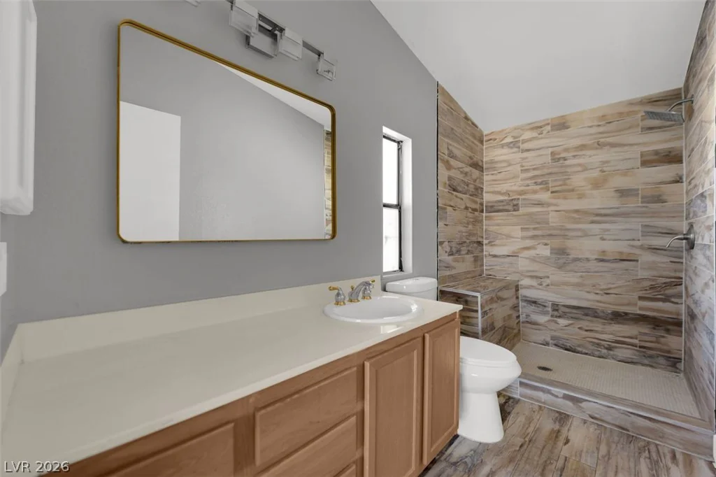 2878 Green Tree, Las Vegas, NV 89142