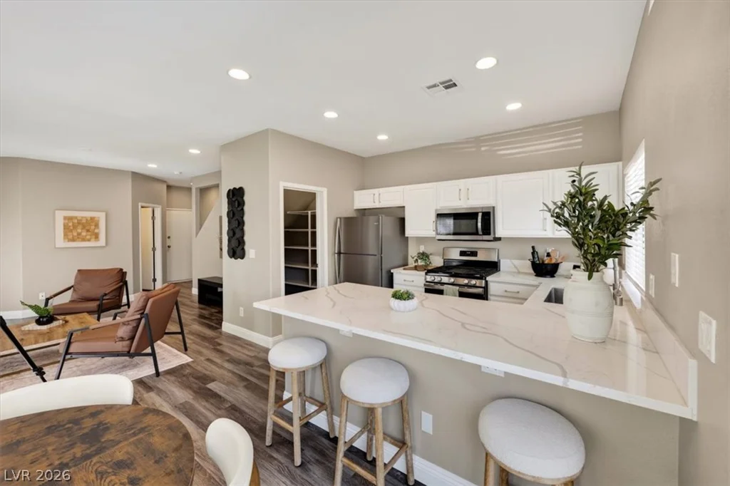 2594 Lazy Saddle, Henderson, NV 89002