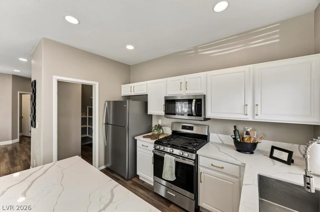 2594 Lazy Saddle, Henderson, NV 89002
