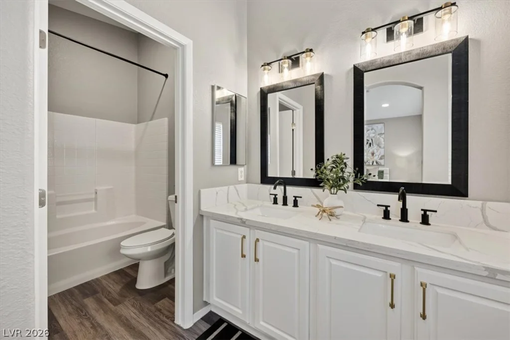2594 Lazy Saddle, Henderson, NV 89002