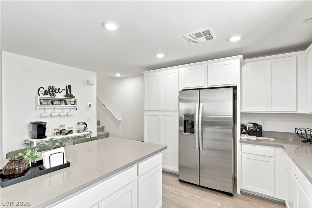 6246 Foxes Dale, Las Vegas, NV 89166