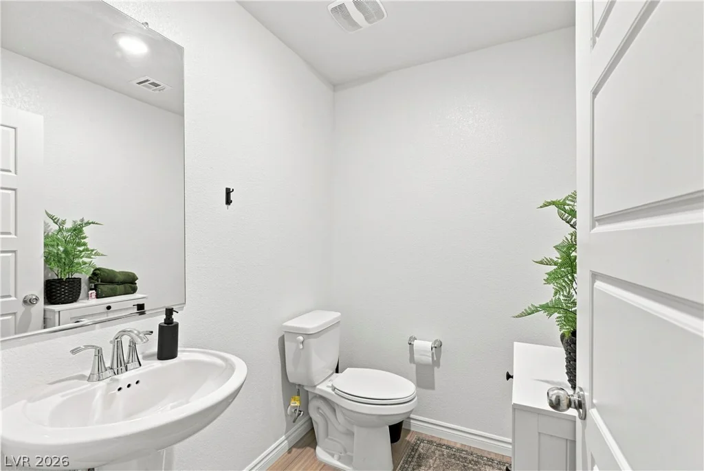 6246 Foxes Dale, Las Vegas, NV 89166