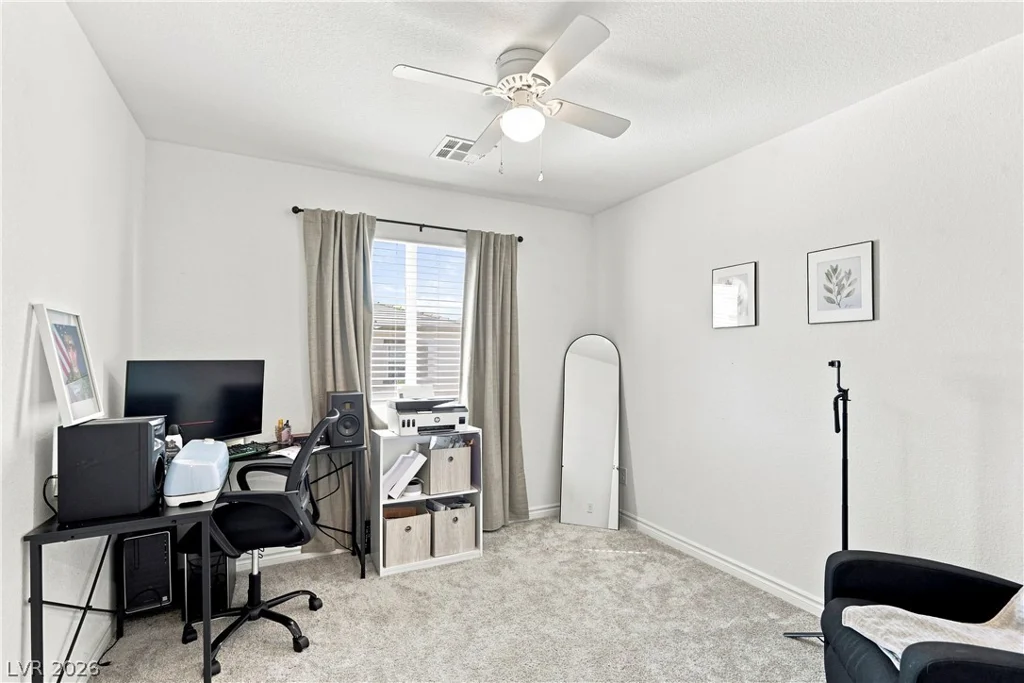 6246 Foxes Dale, Las Vegas, NV 89166