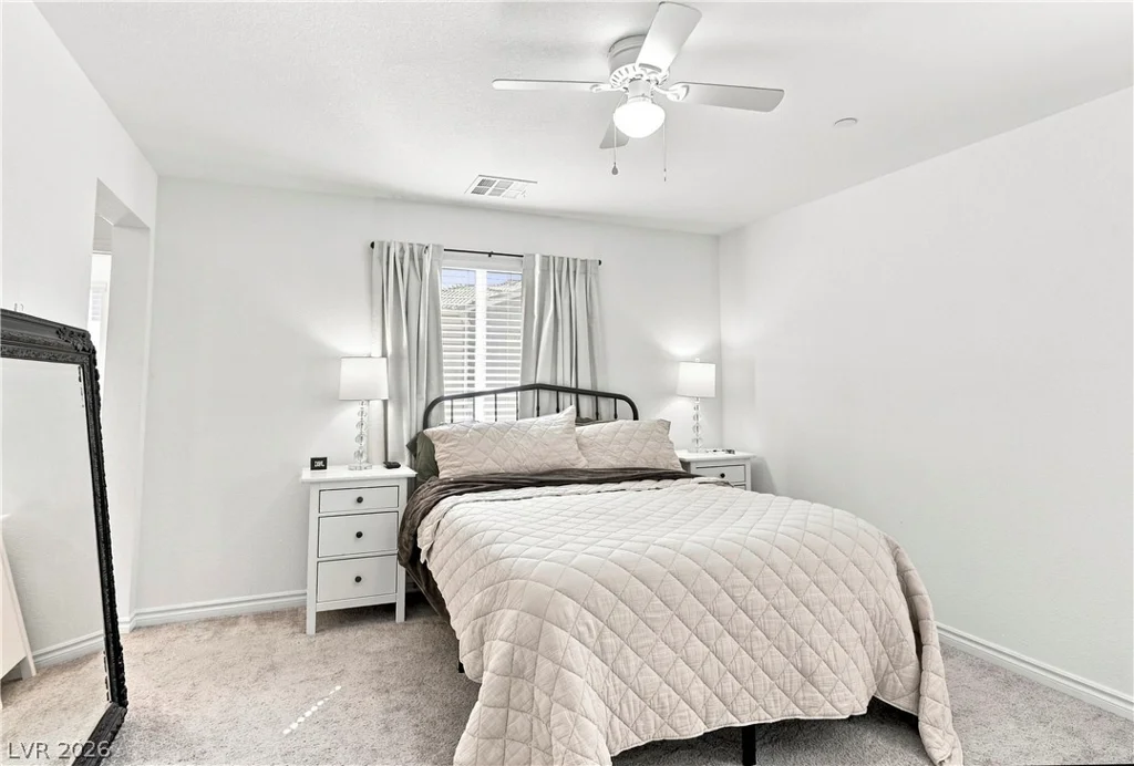 6246 Foxes Dale, Las Vegas, NV 89166