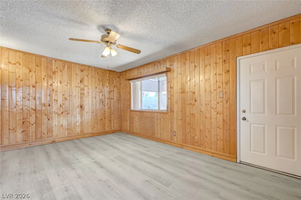 3573 Moraga, Las Vegas, NV 89103