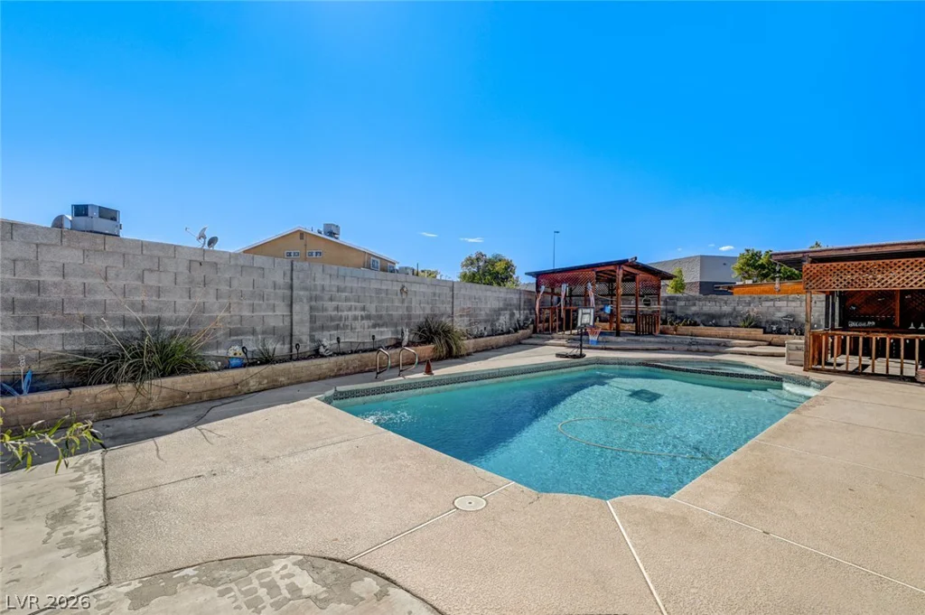 3573 Moraga, Las Vegas, NV 89103