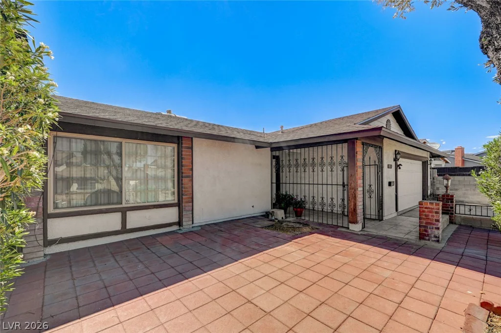 3573 Moraga, Las Vegas, NV 89103