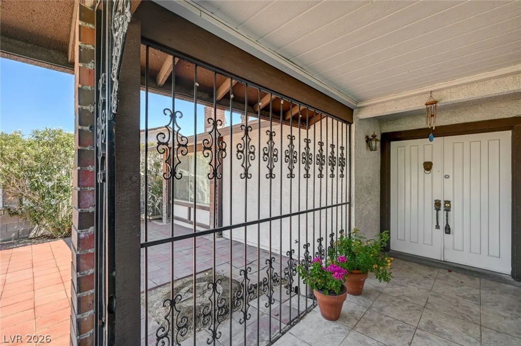 3573 Moraga, Las Vegas, NV 89103