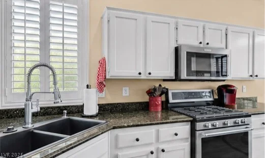 9272 Drifting Bay, Las Vegas, NV 89123