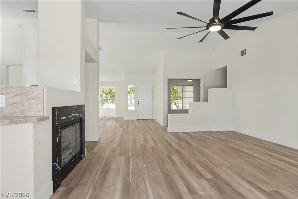 3912 Wide River, Las Vegas, NV 89130
