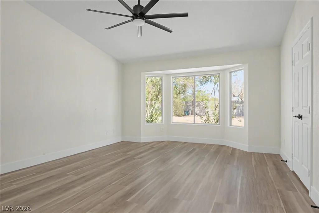 3912 Wide River, Las Vegas, NV 89130