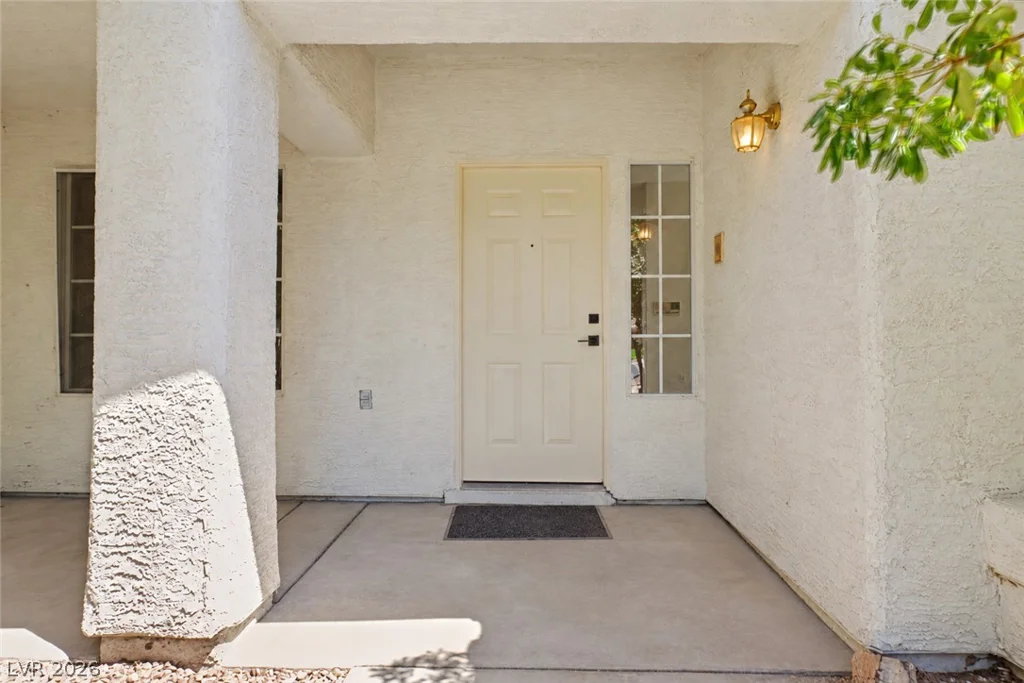 3912 Wide River, Las Vegas, NV 89130