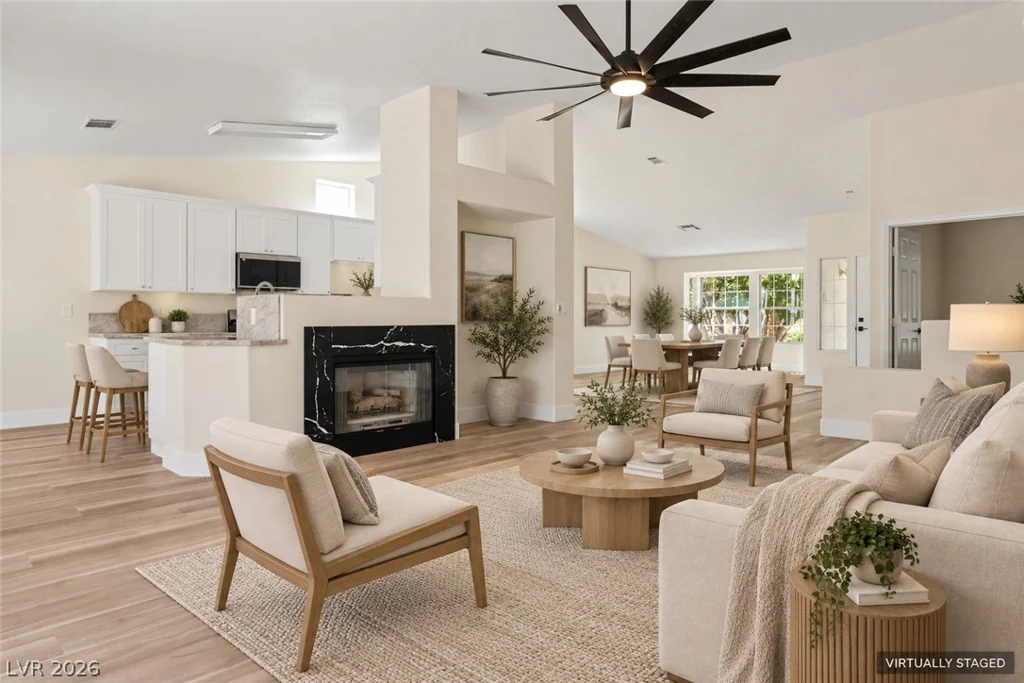 3912 Wide River, Las Vegas, NV 89130