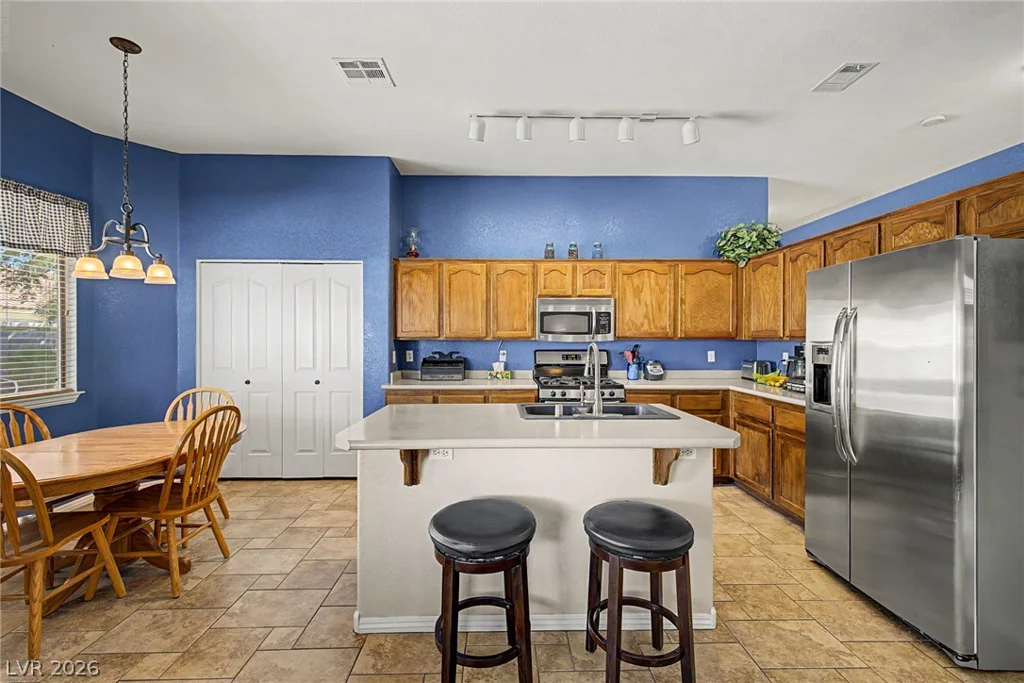 1104 Deshields, Las Vegas, NV 89123