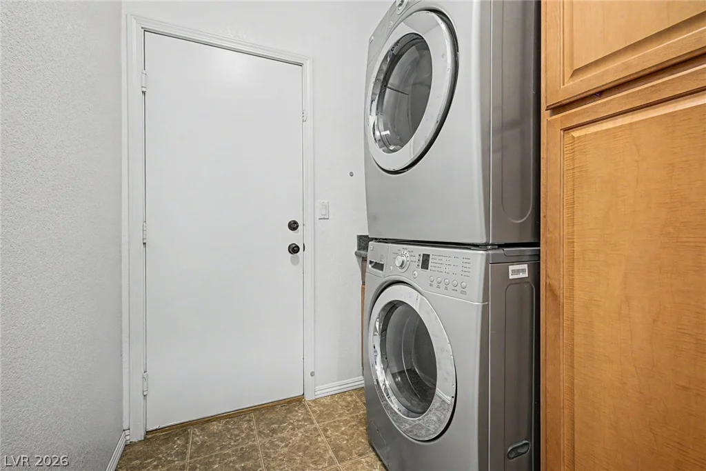 1104 Deshields, Las Vegas, NV 89123