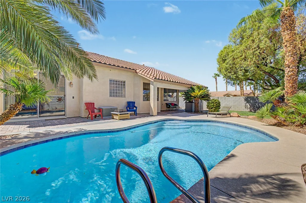 1104 Deshields, Las Vegas, NV 89123
