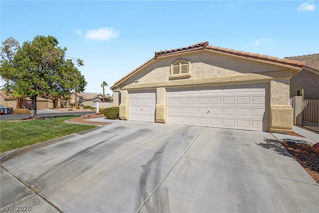 1104 Deshields, Las Vegas, NV 89123