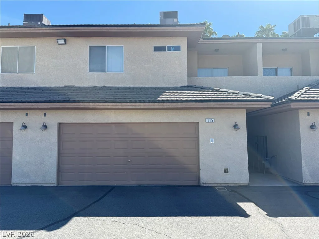 5070 Tara, Las Vegas, NV 89146