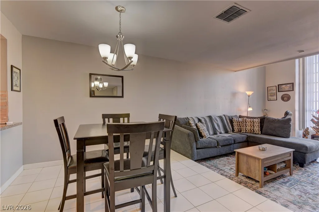 6546 Ironbark, Las Vegas, NV 89107