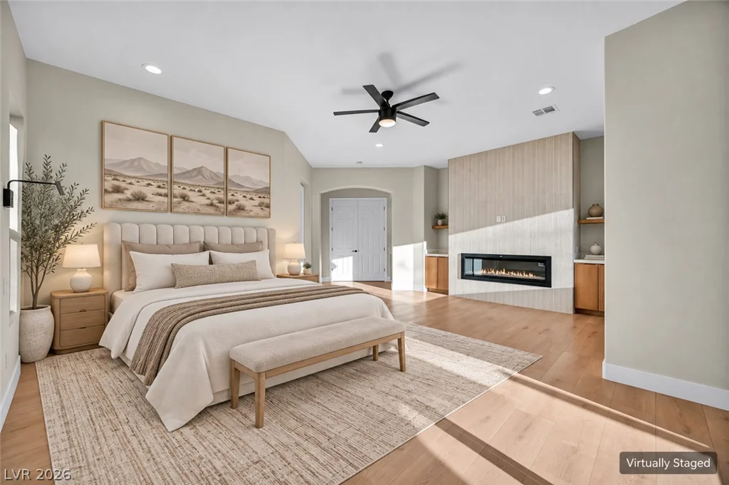 4555 Riva De Romanza, Las Vegas, NV 89135