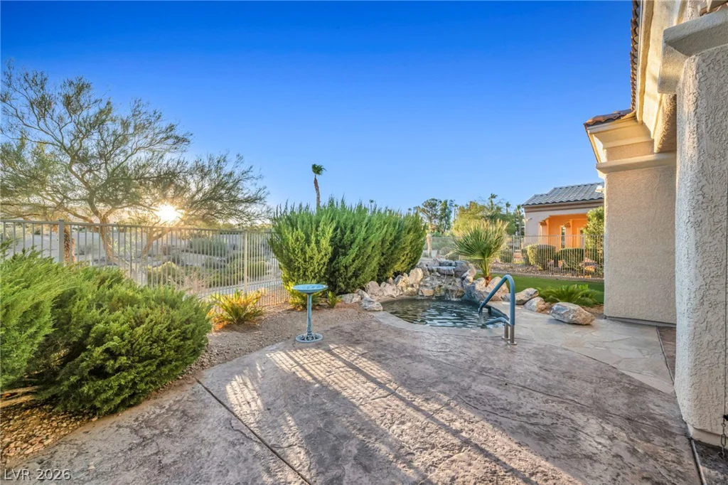 4555 Riva De Romanza, Las Vegas, NV 89135