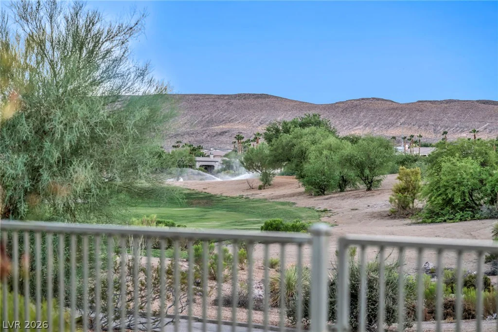 4555 Riva De Romanza, Las Vegas, NV 89135