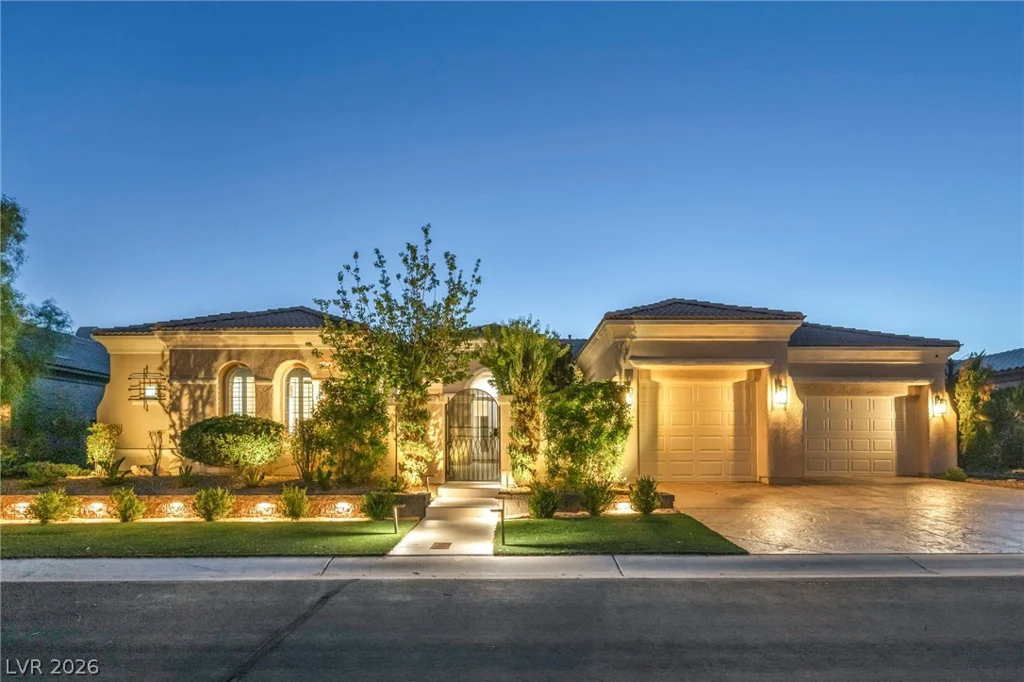 4555 Riva De Romanza, Las Vegas, NV 89135