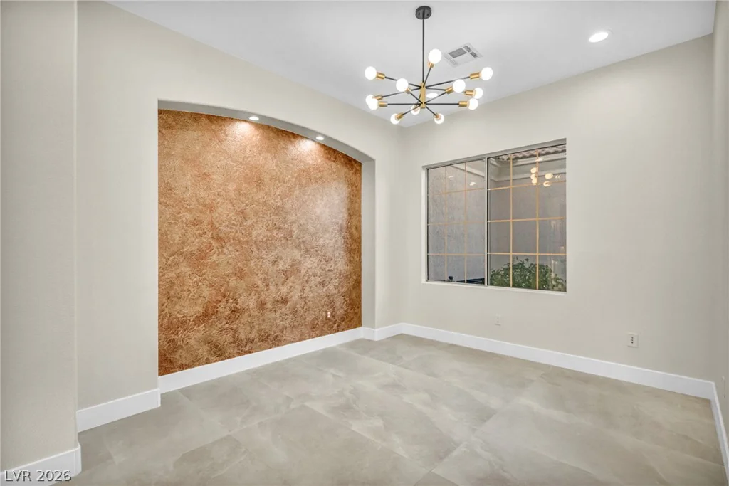 4555 Riva De Romanza, Las Vegas, NV 89135