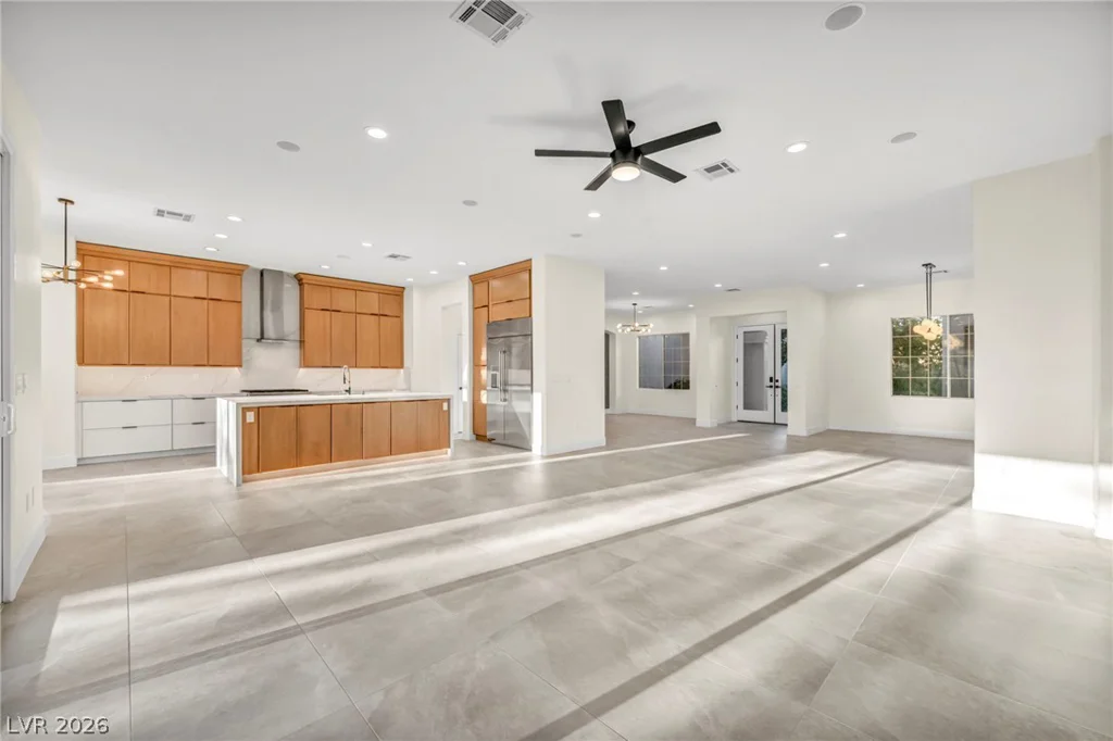 4555 Riva De Romanza, Las Vegas, NV 89135
