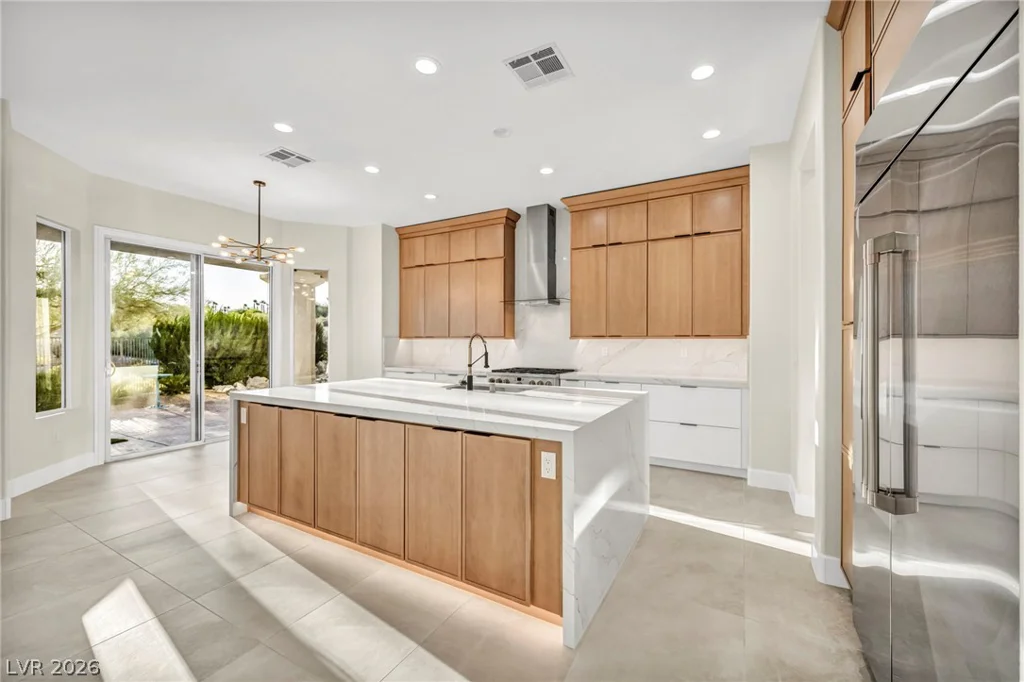 4555 Riva De Romanza, Las Vegas, NV 89135