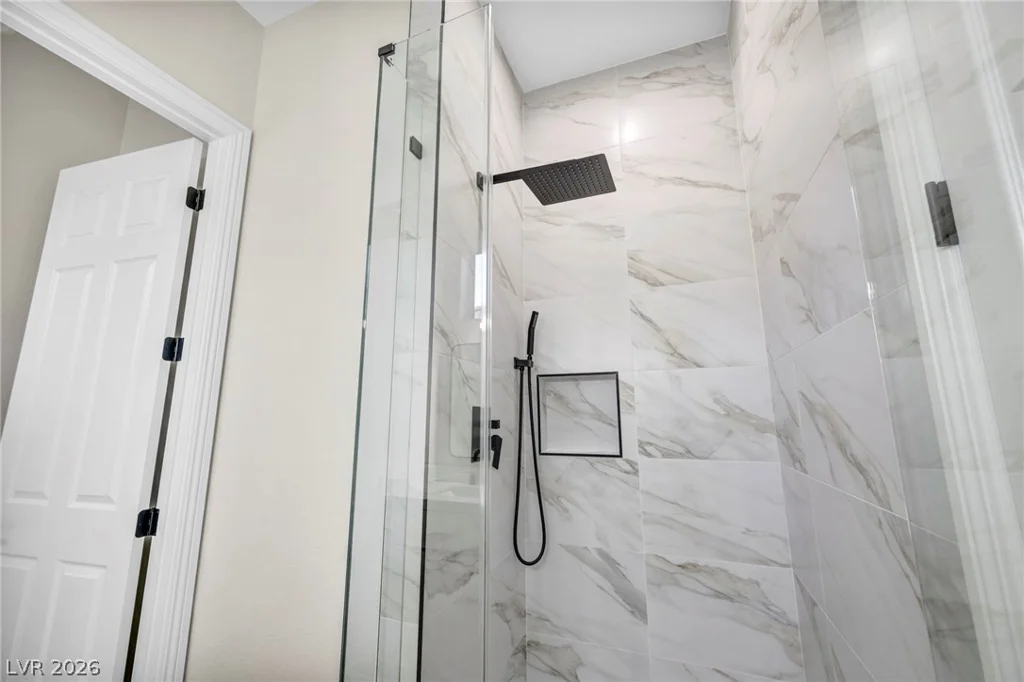 4555 Riva De Romanza, Las Vegas, NV 89135