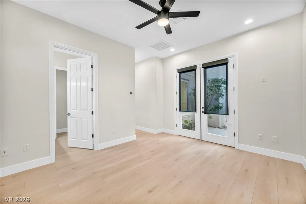 4555 Riva De Romanza, Las Vegas, NV 89135