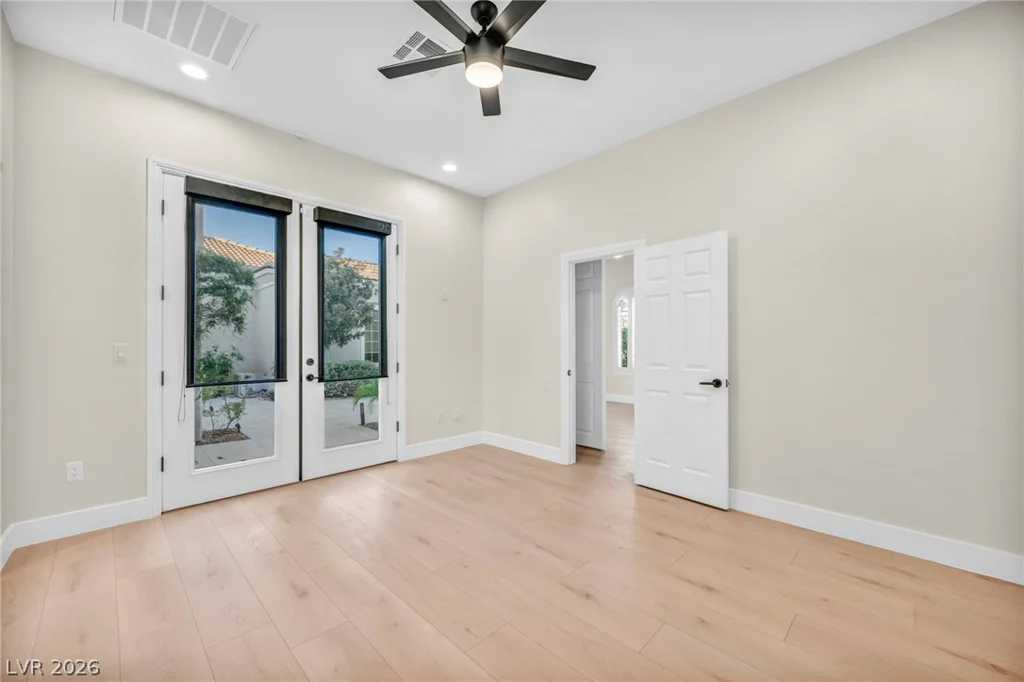 4555 Riva De Romanza, Las Vegas, NV 89135