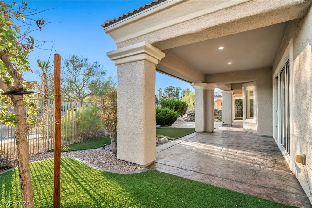 4555 Riva De Romanza, Las Vegas, NV 89135