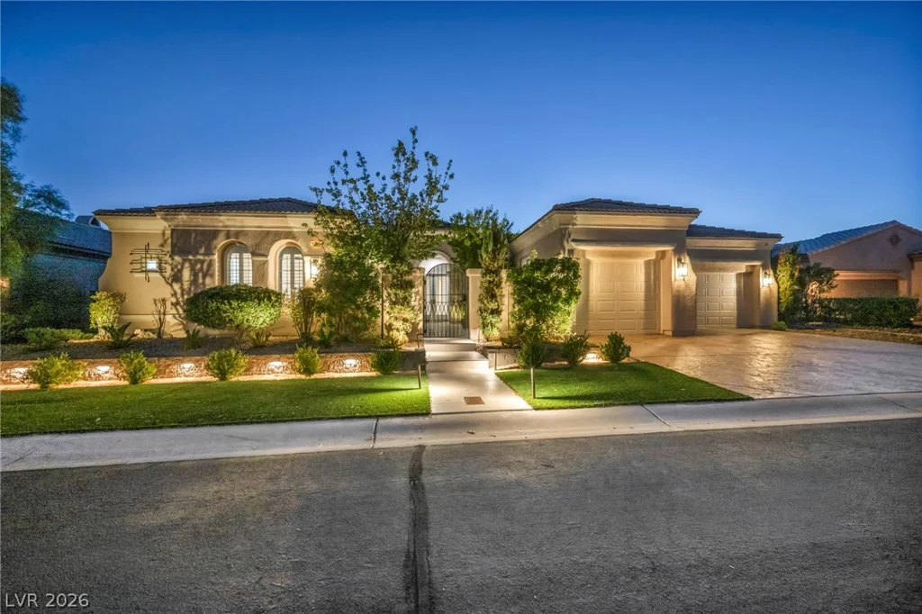 4555 Riva De Romanza, Las Vegas, NV 89135