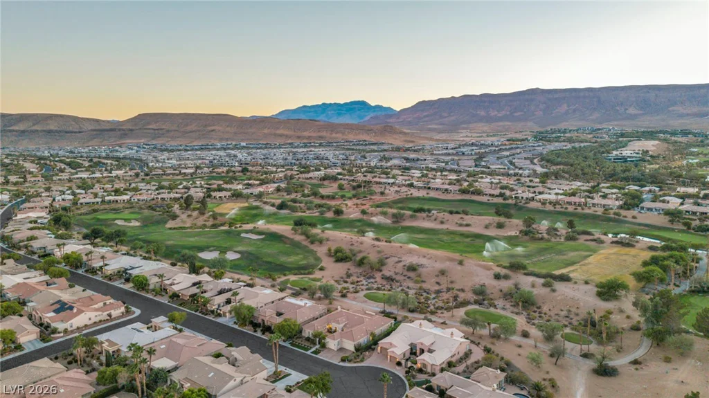 4555 Riva De Romanza, Las Vegas, NV 89135