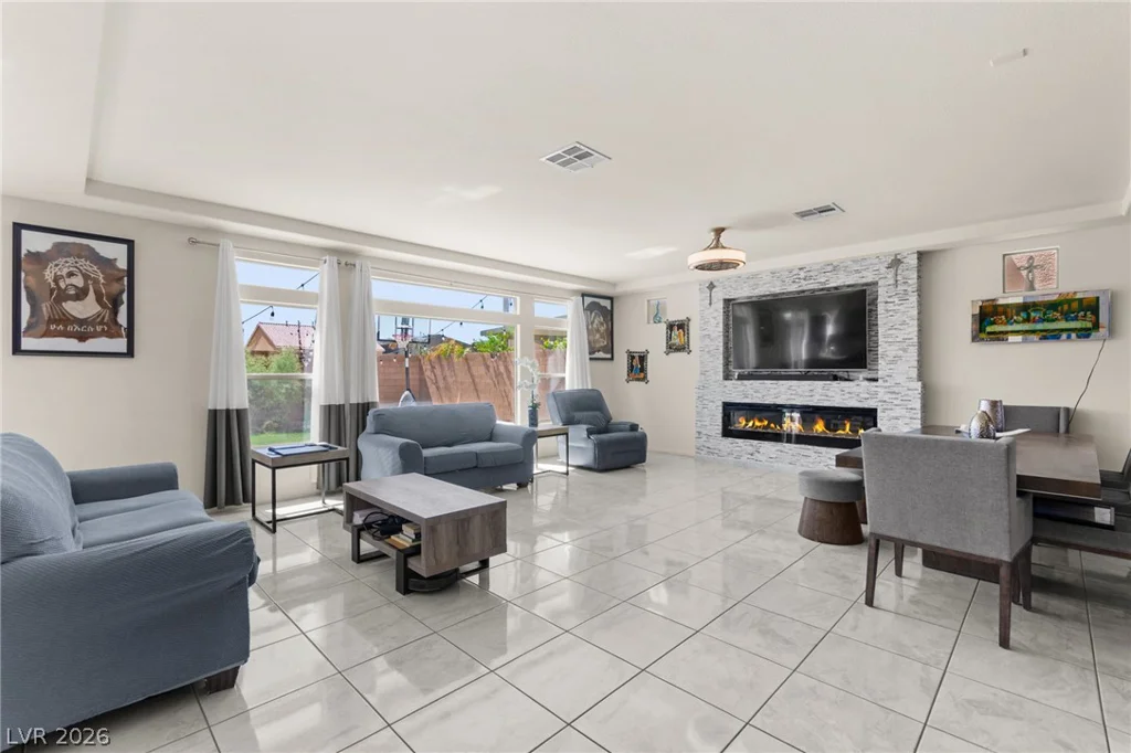 5929 Graystone Ridge, Las Vegas, NV 89141