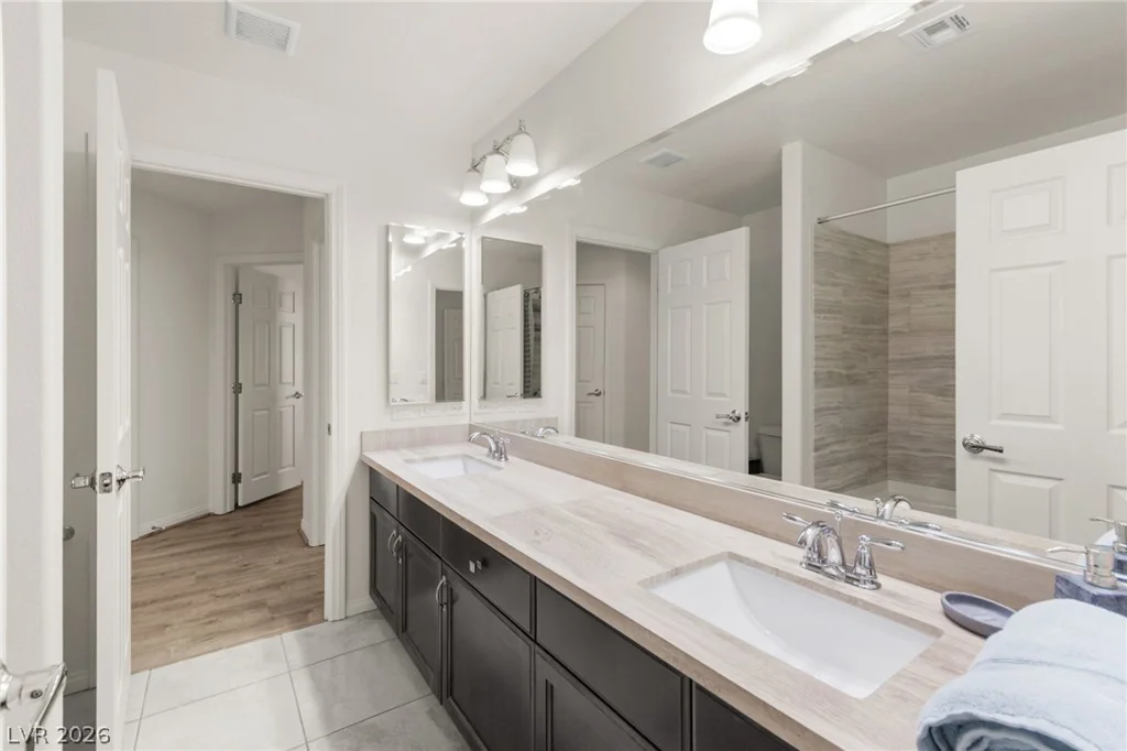 5929 Graystone Ridge, Las Vegas, NV 89141