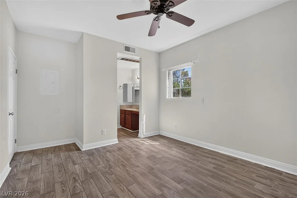 5170 Jones, Las Vegas, NV 89118