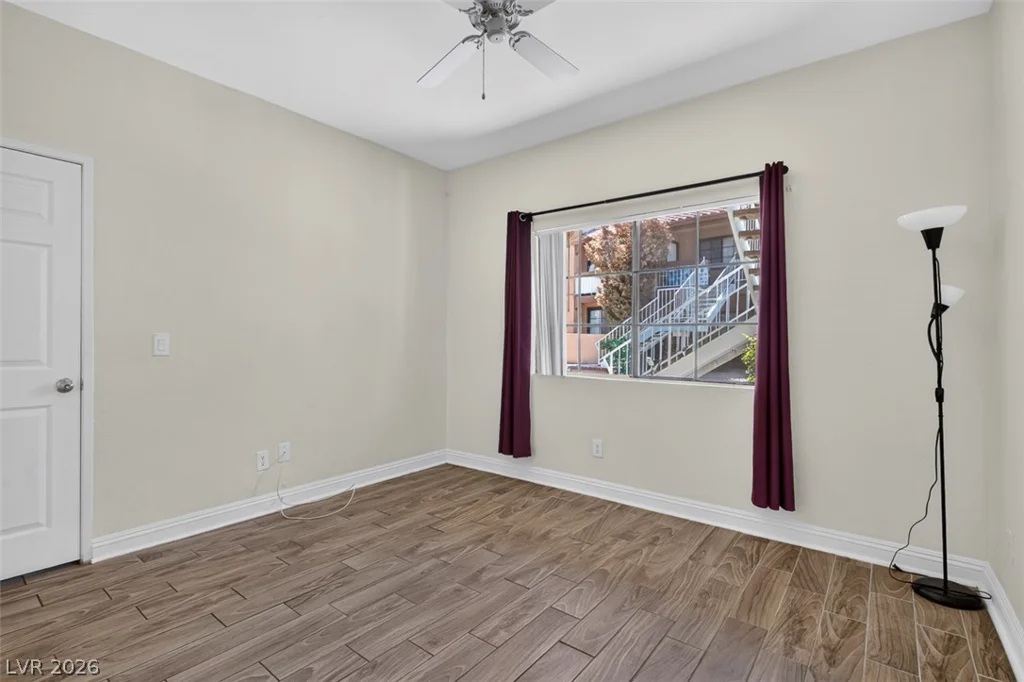 5170 Jones, Las Vegas, NV 89118
