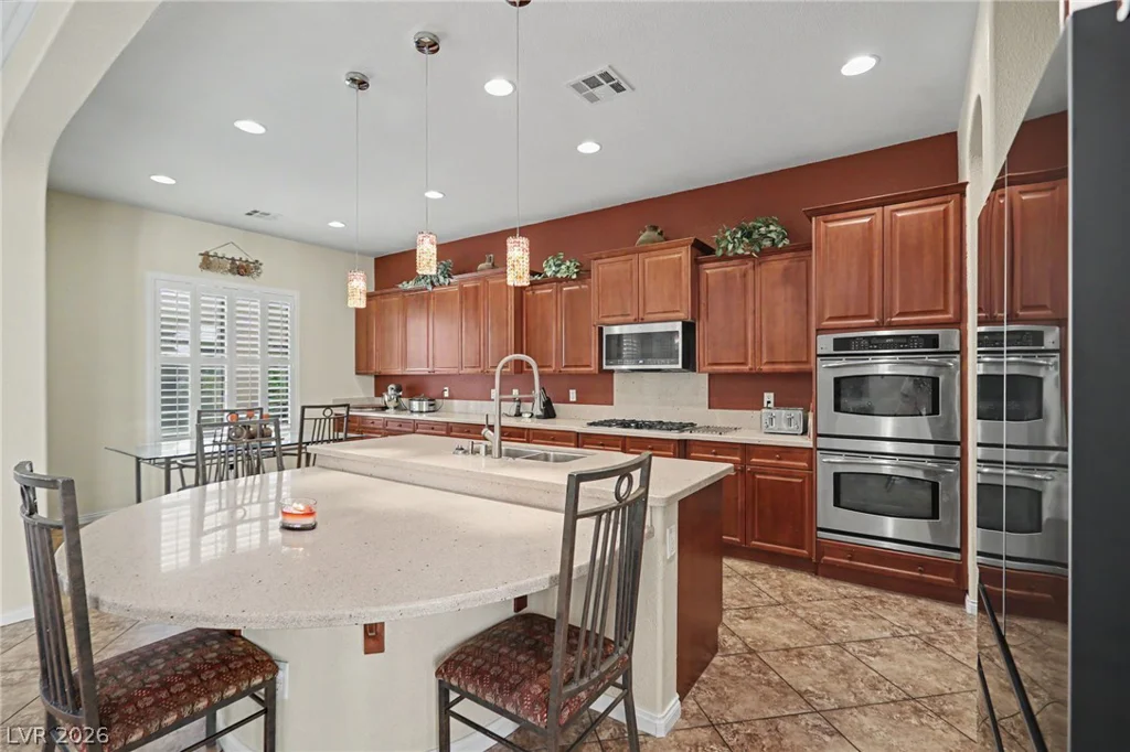 7567 Pearl Crescent, Las Vegas, NV 89113