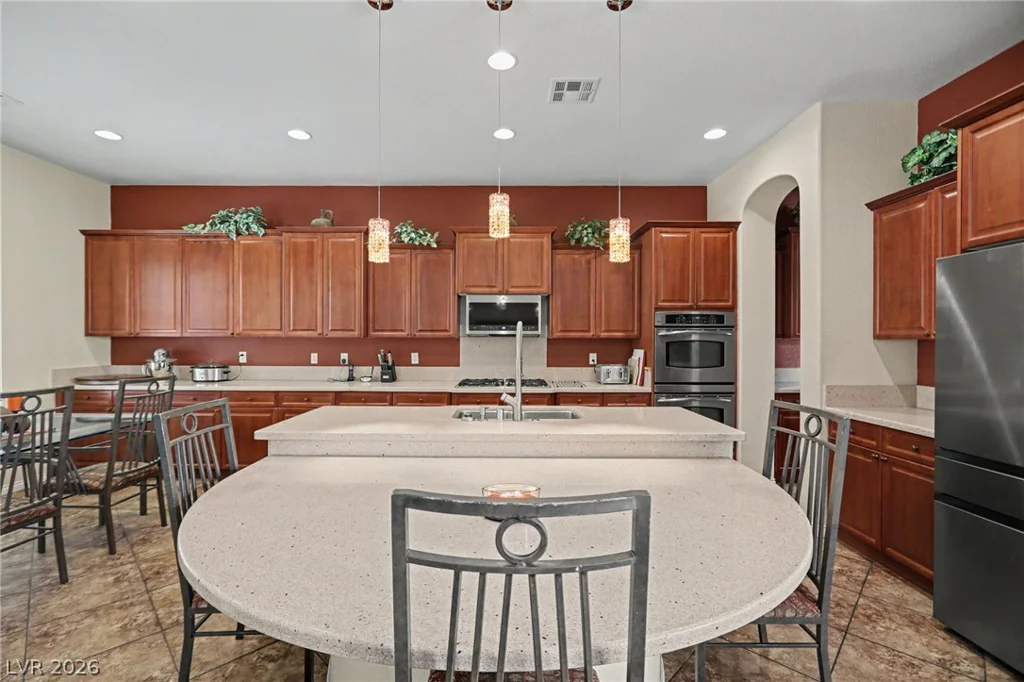 7567 Pearl Crescent, Las Vegas, NV 89113