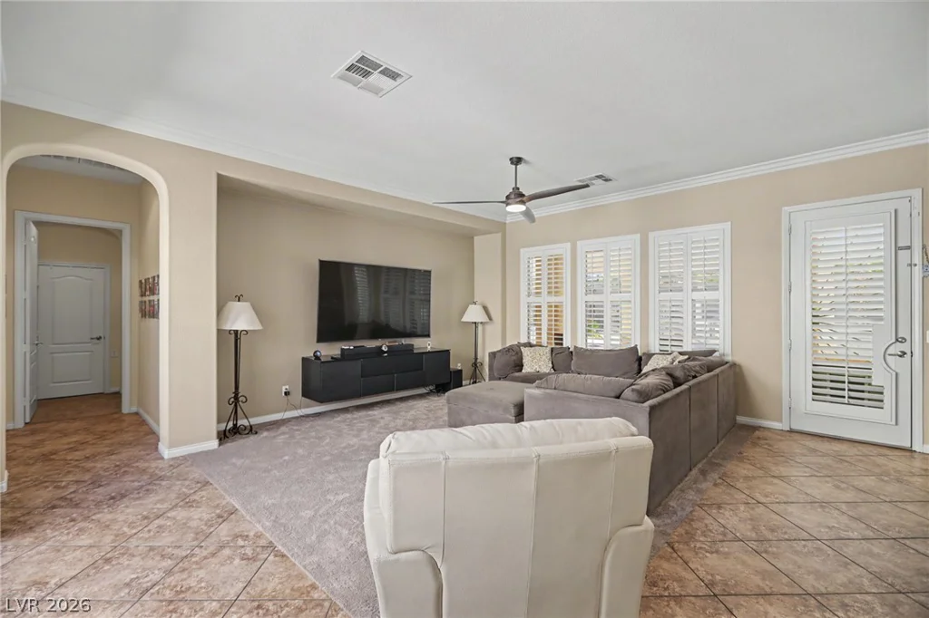 7567 Pearl Crescent, Las Vegas, NV 89113