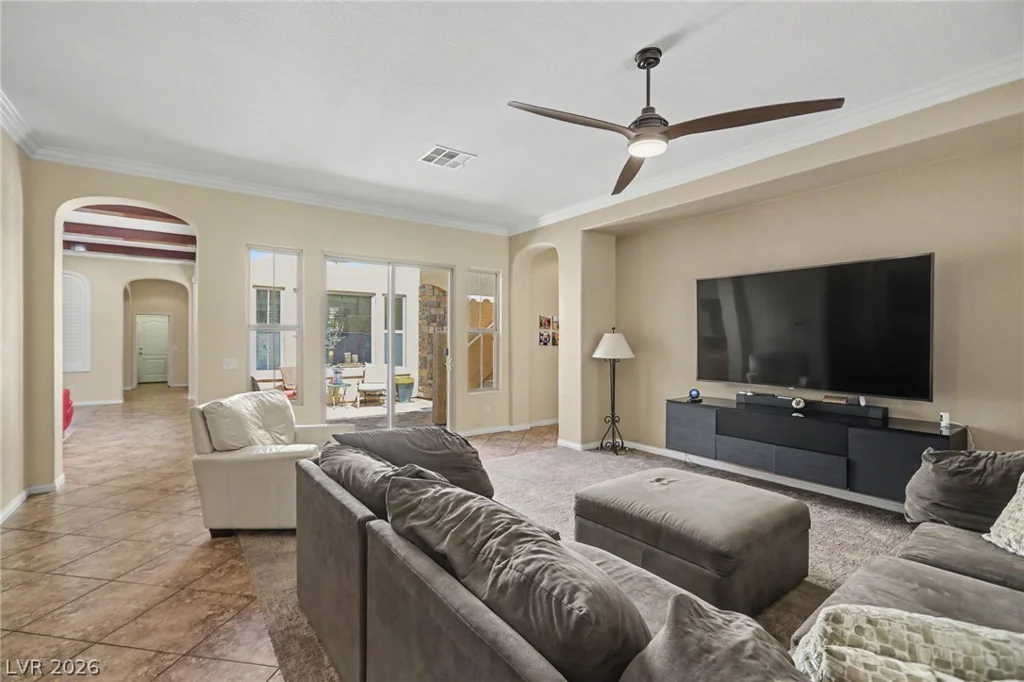 7567 Pearl Crescent, Las Vegas, NV 89113