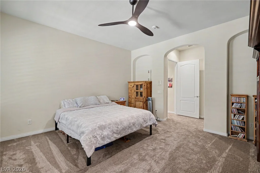 7567 Pearl Crescent, Las Vegas, NV 89113