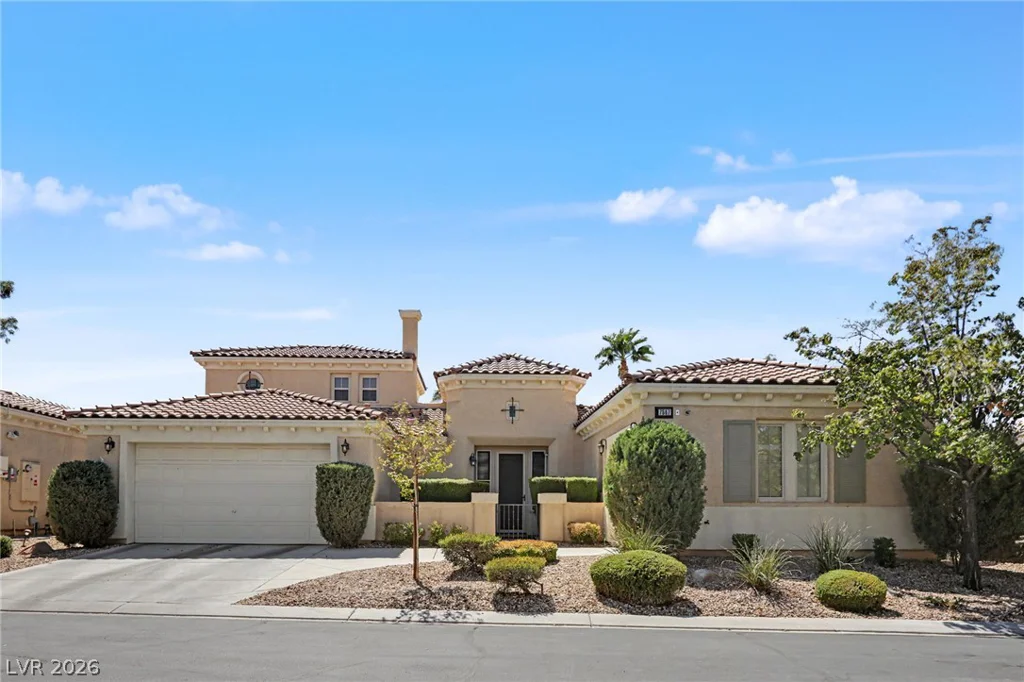 7567 Pearl Crescent, Las Vegas, NV 89113