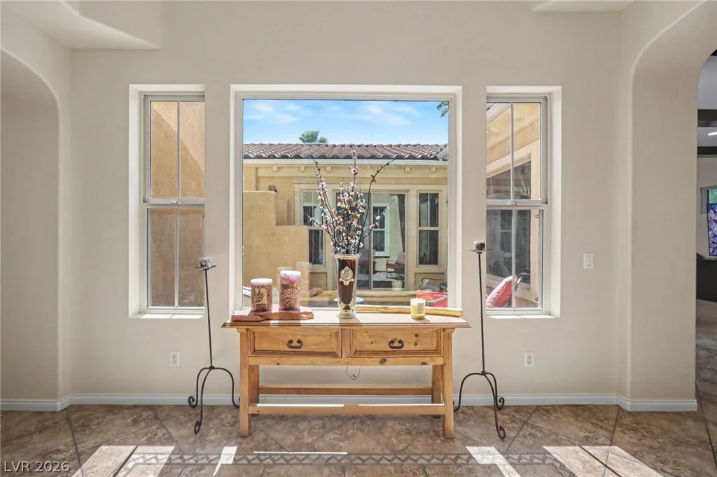 7567 Pearl Crescent, Las Vegas, NV 89113
