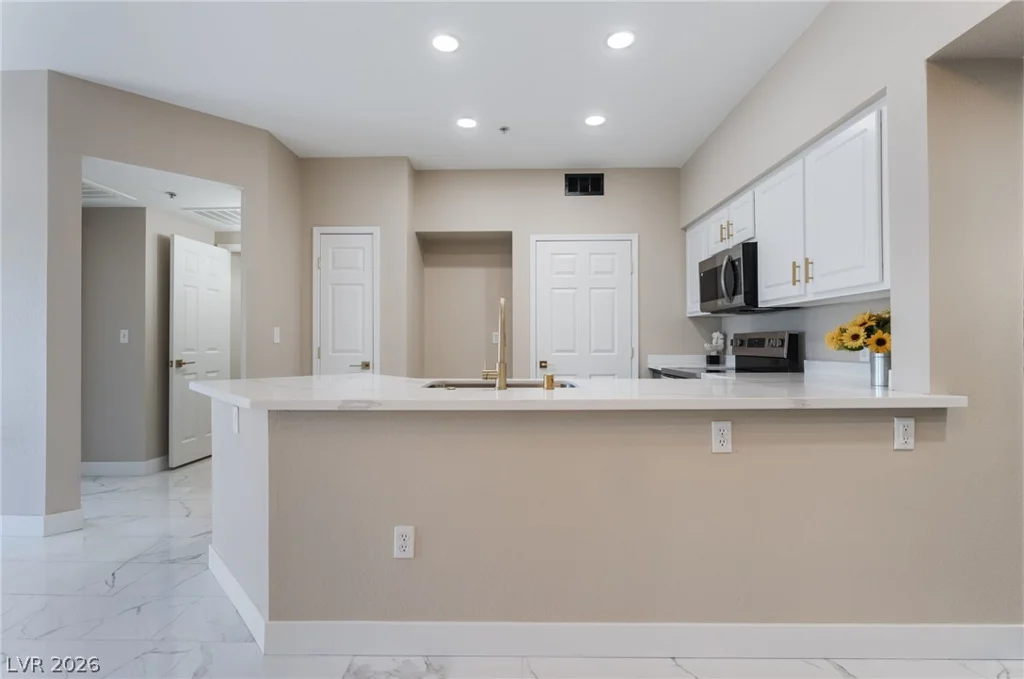 6955 Durango, Las Vegas, NV 89149